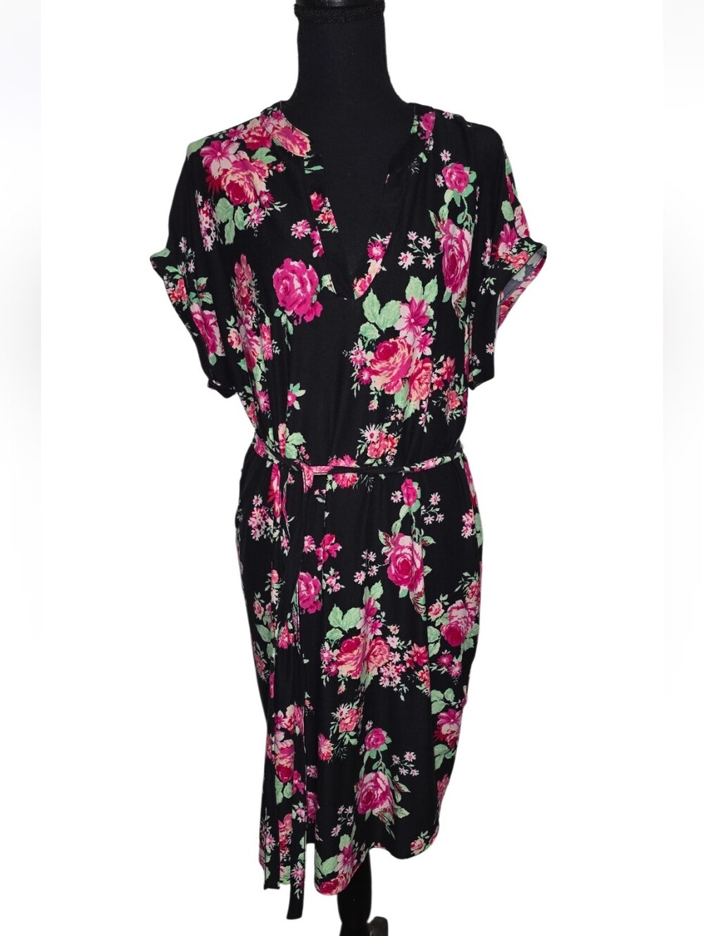 #K145 Floral V-Neck Midi Dress in Black and Pink